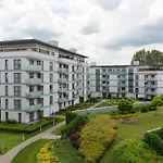 Mokotów Bluszcz Apartment by Renters